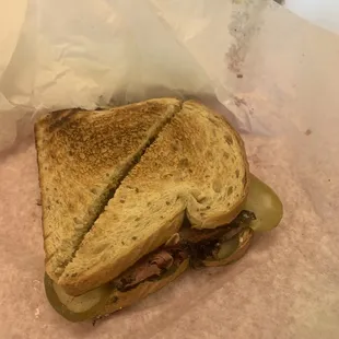 Pastrami sandwich on Rye