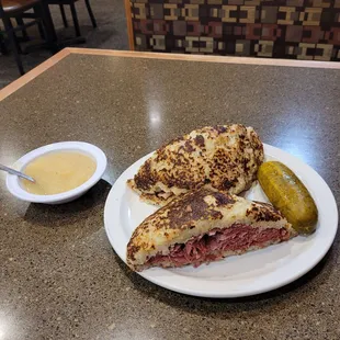 Corned beef and latka, amazing.
