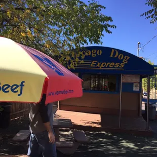 Beautiful day to have a hotdog outside in Santa Fe.