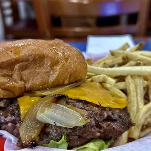 1/2 lb. The Big Shoulders Burger combo with fries (+ beer in other photo)