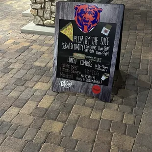 Daily and lunch specials!! Plus da bears