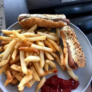 Kids Croz Dog and French Fries