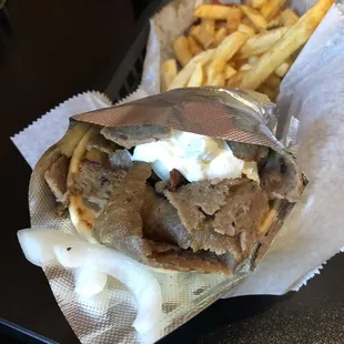 Gyro