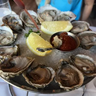 6 Blue Point Oysters (CT)