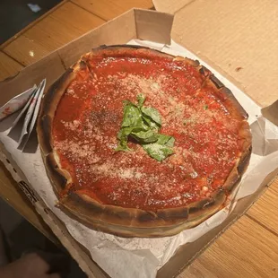 small deep dish 10" 4 slices