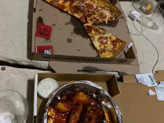 City Pizza + Wings