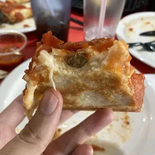 see the crust on the true chicago