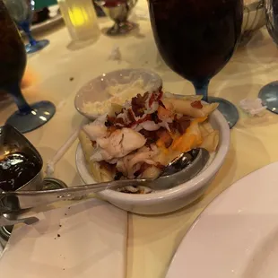 The Lobster Mac and Cheese, it wasn&apos;t to my liking though.