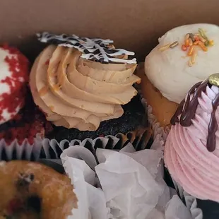 Mixed box of pastries