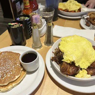 Pulled Pork Hash Skillet