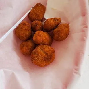 $4 for this many Fried Mushrooms? Really?!