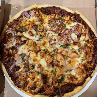 BBQ chicken pizza