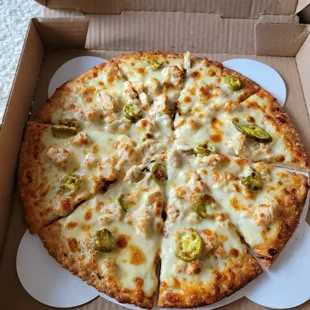 Chicken ranch pizza