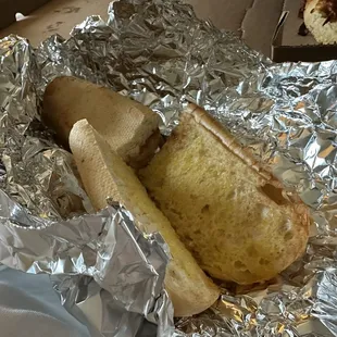 5 out of 5 for the Garlic Bread, fresh, tasted home made, loved it.