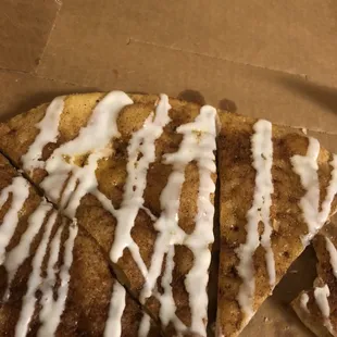 Thinnest dessert pizza ever!