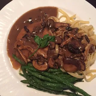 Chicken Marsala
