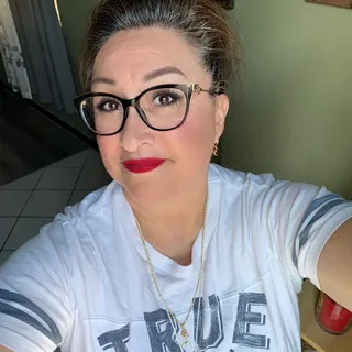 AnnaMarie O.