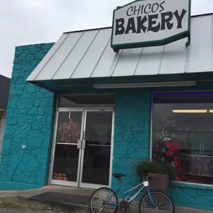 Is this nearby bike parking?