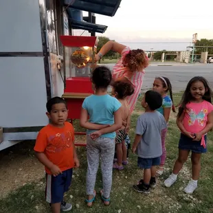 Friday nights at chicos free movie and lots of goodies like popcorn and mangonadas. Join us this Friday at 8:30 pm.