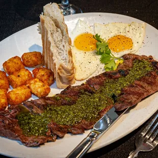 Brunch: CHURRASCO &amp; EGGS