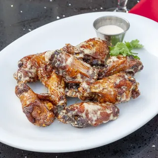 CHICKEN WINGS