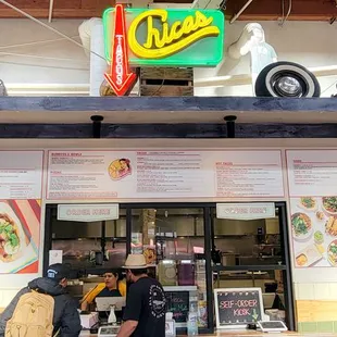 Storefront (04/29/24). @ChicasTacos #MidWilshire #MexicanFood #Tacos #FoodPorn
