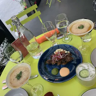 Tasty apps and cocktails