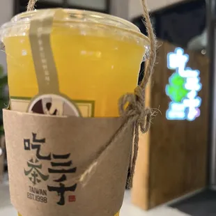 Osmanthus Oolong Mango