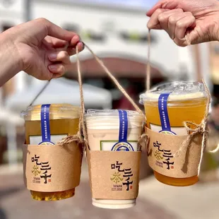 Oolong Latte W/ Grass