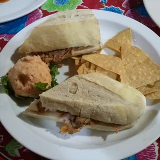 Torta de Cochinita Pibil-