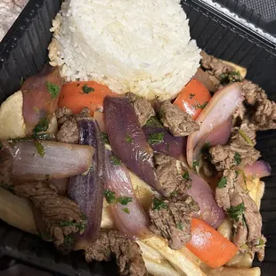 Lomo Saltado