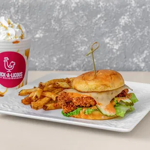 Combo - Sandwich Fry and Shake