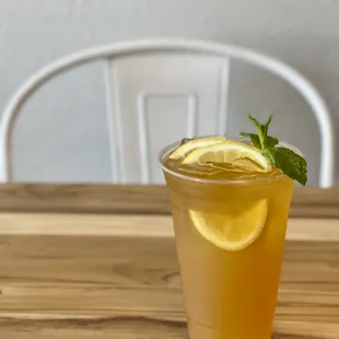 Refreshing Ice Lemon green tea