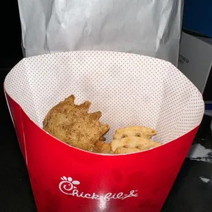 Skimpy fries (no I didn't eat any before photo)