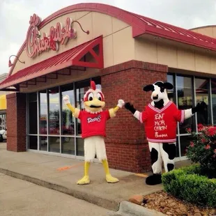 Throwback to old Chick-fil-A Mason Road and old Chick-fil-A Mascot!