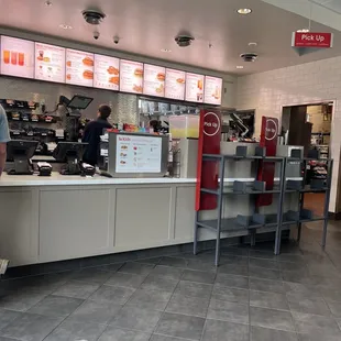 ows the interior of a fast food restaurant