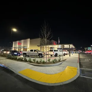CFA - Van Buren Blvd