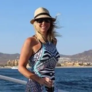 Amanda K.