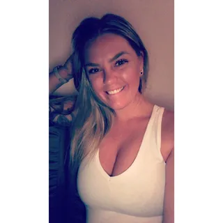 Kayleigh C.