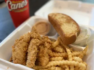 Raising Cane's Chicken Fingers