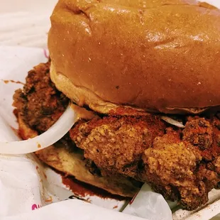 food, chicken wings and fried chicken