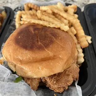 #2 Crispy Chick. Sandi. Combo