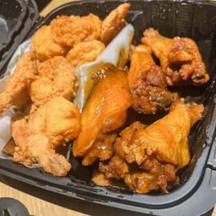 bbq wings, fried chicken, poultry, fried chicken wings, chicken wings, chicken, chicken wings and fried chicken, food, bbq chicken