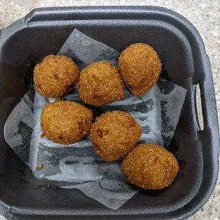 Hush puppies