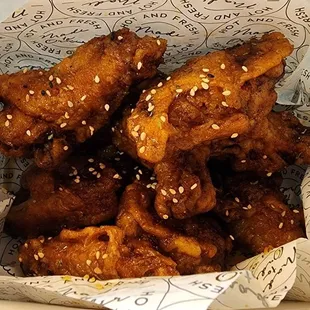 10-piece medium wings - Soy Garlic