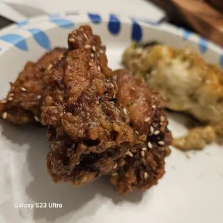 Spicy Soy Garlic (wing)