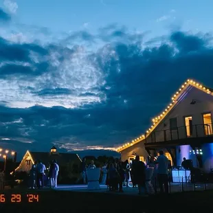 Reception barn and silo bar