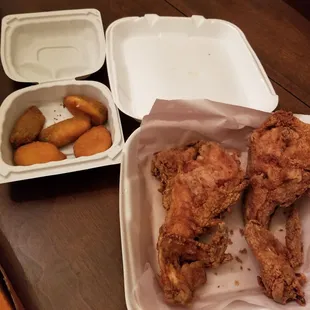 No fries or coleslaw. Chicken looks horrible too smh