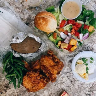 Broasted chicken dinner special / $14.99 delivery