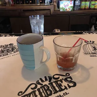 Best Bloody Mary's in Newport! Damn fine coffee too!